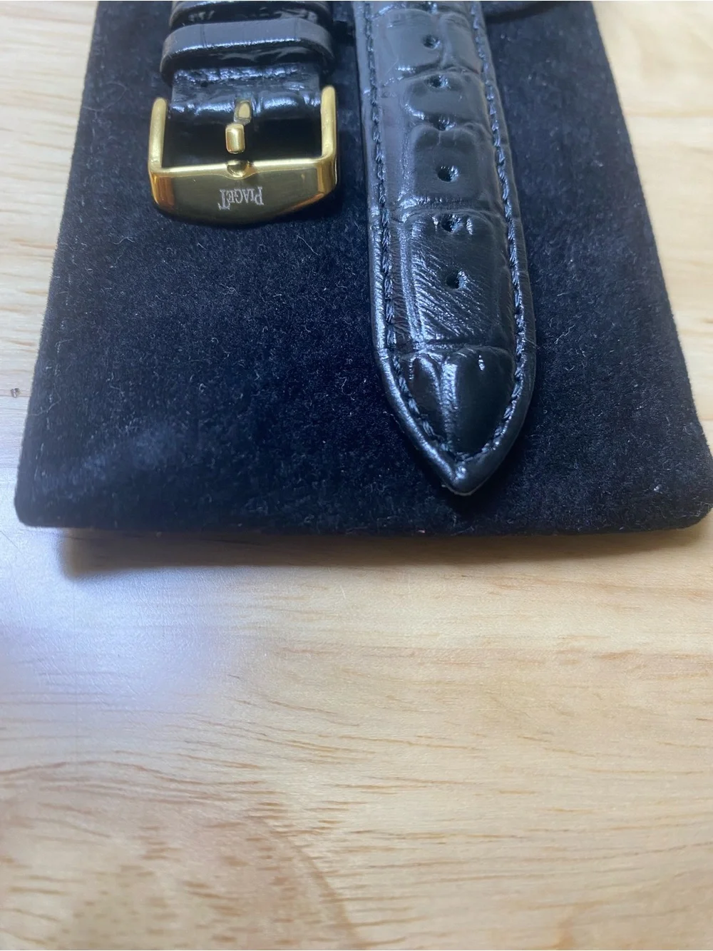 Black Croc-Embossed Leather Watch Strap with Gold Buckle Piaget 20mm